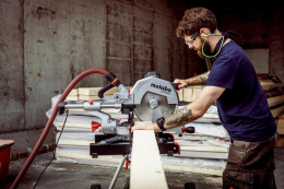 Торцовочная пила METABO KGS 305 M, 1600Вт, 305мм [613305000]