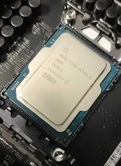 Intel наконец-то удалось повысить игровую производительность процессоров Core Ultra 200S