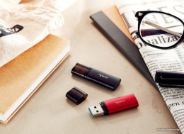 Накопитель USB Apacer AH25B 32GB Черный AP32GAH25BB-1 интерфейс: USB 3.2 Gen 1 Type-A 5 Гбит/сек , с колпачком, материал корпуса: металл