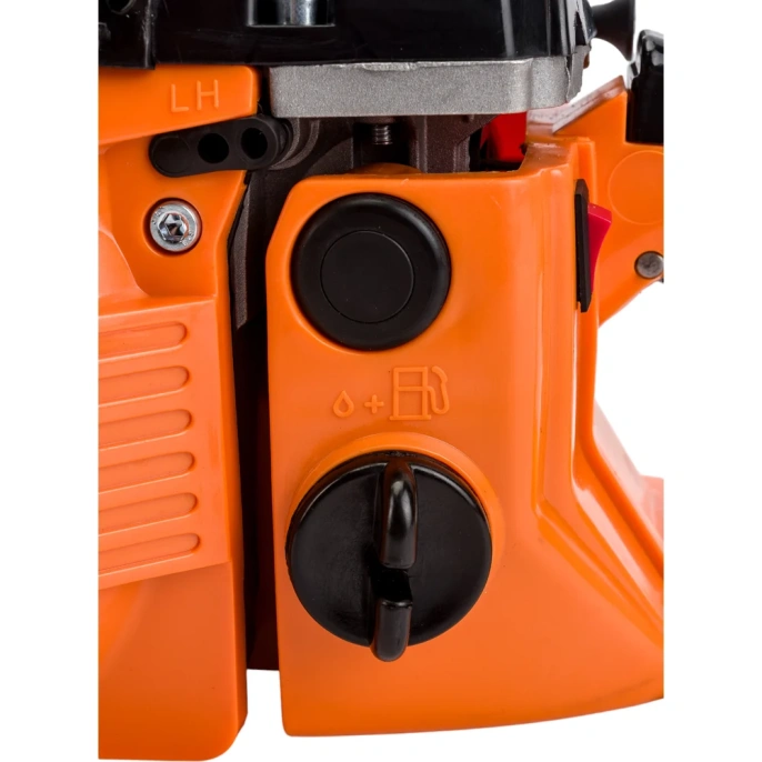 Бензопила 2,6 л.с., шина 18 дюймов, Gigant GTSL-04