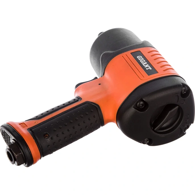 Ударный пневмогайковерт (720 Нм; 1/2"; кейс) Gigant PW 720 + набор головок