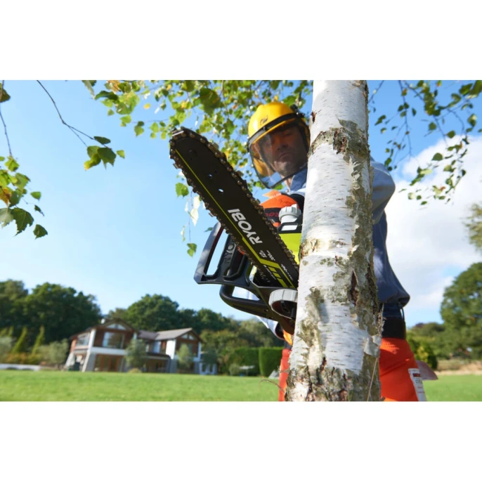 Бесщеточная аккумуляторная цепная пила Ryobi ONE+ OCS1830  без аккумулятора в комплекте 5133002829