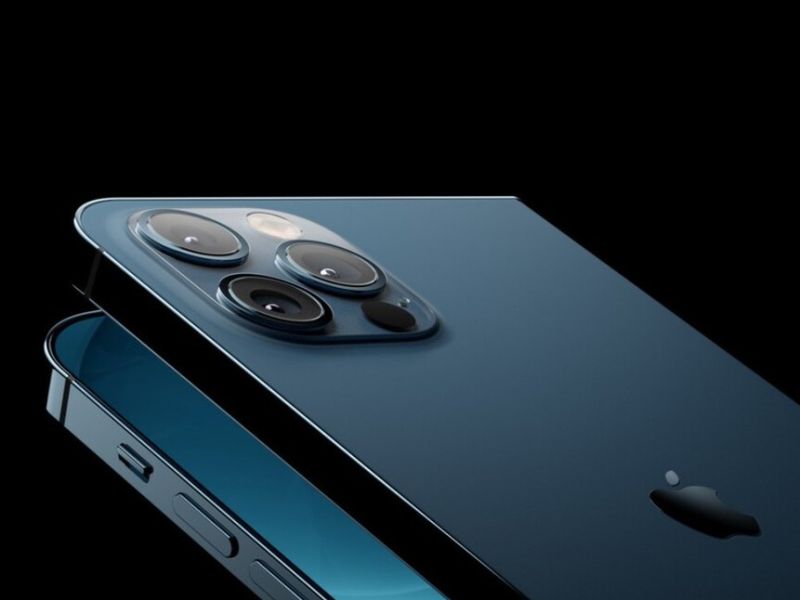 Рассекречена стоимость первого складного iPhone