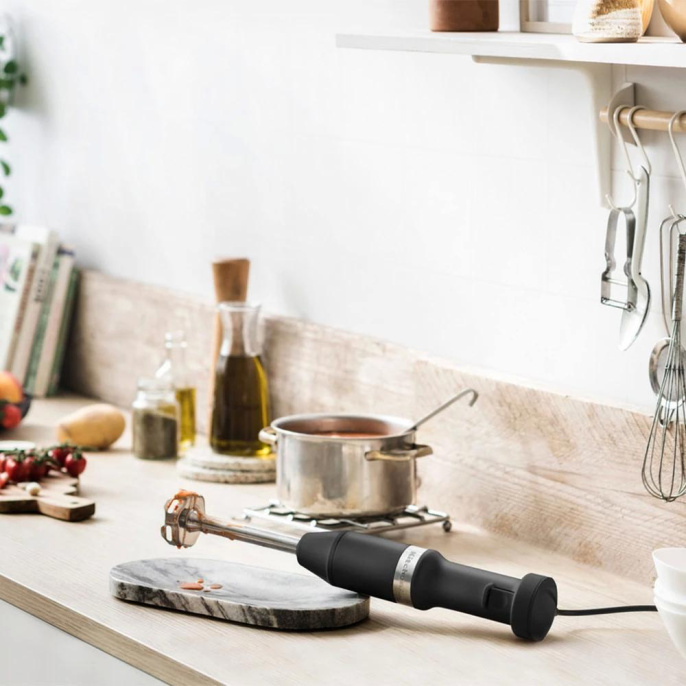 Погружной блендер KitchenAid с аксессуарами,Матовый черный (5KHBV83EBM)