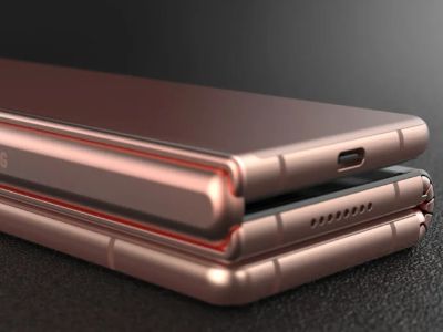 Samsung впервые показала свою тройную раскладушку «вживую»