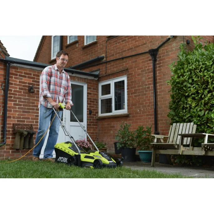 Газонокосилка Ryobi RLM13E33S 5133002343