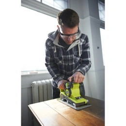 Ленточная шлифмашина Ryobi EBS800V 5133001146