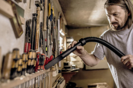 Строительный пылесос Karcher WD 2 Plus S V-15/4/18, желтый [1.628-050.0]