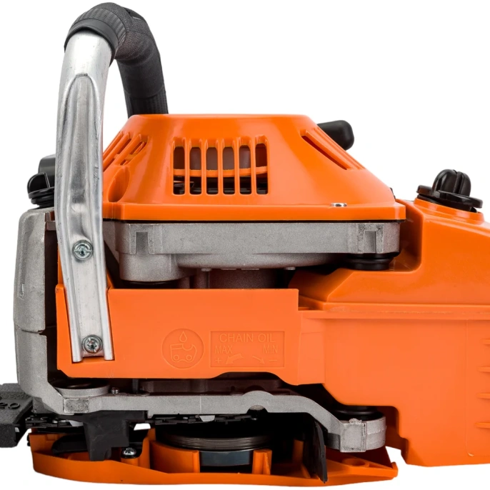 Бензопила 3,4 л.с., шина 20 дюймов, Gigant GTSL-03