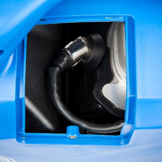 Бензиновый генератор Зубр ЗИГ-1200, 220/12 В, 1.2кВт