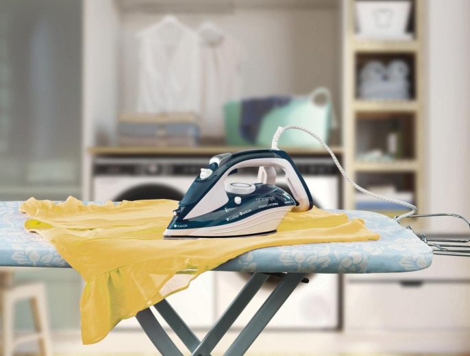 Утюг Gorenje SIH2800TQC, 2800Вт, синий/белый