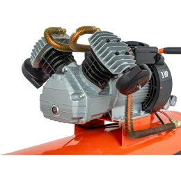 Поршневой масляный компрессор (100 л; 8 бар; 400 л/мин) Gigant V2200/100