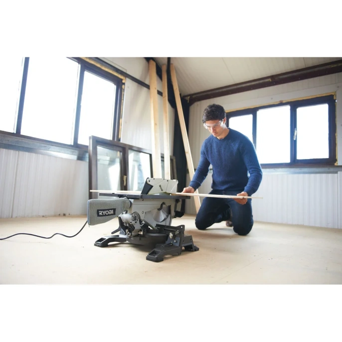 Комбинированная торцовочная пила Ryobi RTMS1800-G 1800 Вт 5133002152