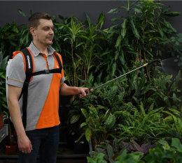 Опрыскиватель Daewoo DSA 12 Li Set аккум. ранц. 12л оранжевый/белый