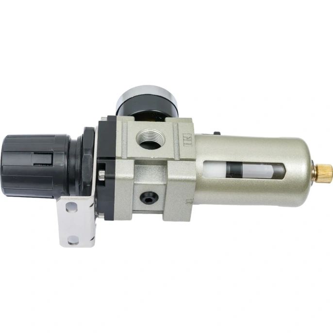 Фильтр-влагоотделитель для компрессора с регулятором давления 3/8"; манометр; 1500 л/мин; 10 бар Gigant GAW3000-03