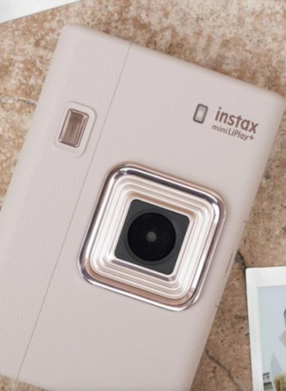 Представлена Fujifilm Instax LiPlay Plus — гибридная камера мгновенной печати с записью звука