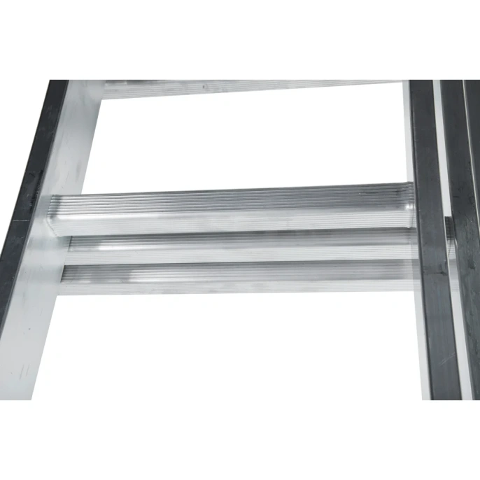 Трехсекционная лестница 8 ступеней Inforce 3x8 ЛП-03-08