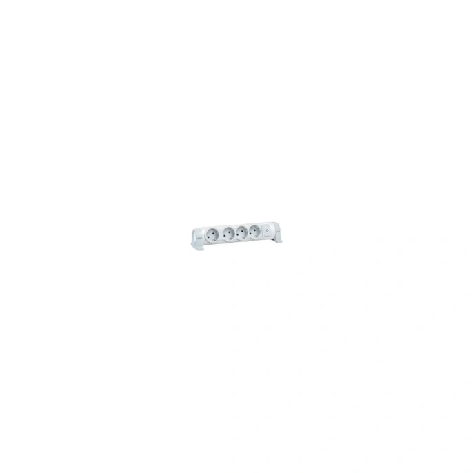 Многорозеточный блок Legrand''Комфорт'' 5 x 2К+З с кабелем длиной 3 м 694632