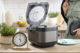 Мультиварка Gorenje MC5BR 5л 760Вт черный