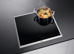 Индукционная варочная поверхность AEG IKB64301XB черный/нержавеющая сталь