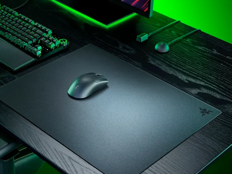 Представлен Razer Atlas Pro — стеклянный коврик для мыши толщиной с монету