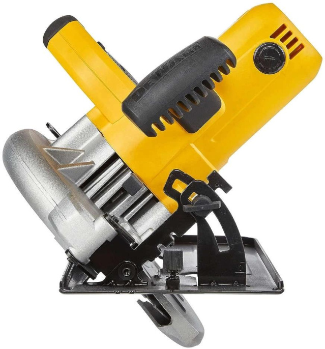 Циркулярная пила DeWALT DWE5615, 190мм