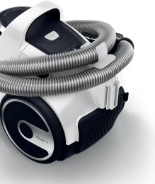 Пылесос Bosch Serie 2 BGS05A222 700Вт белый/черный