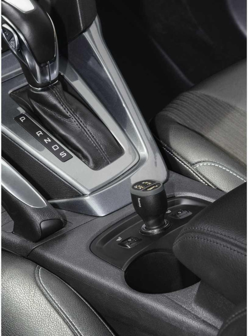 Автомобильное зарядное устройство HAMA H-173603,  3xUSB-A,  5Вт, 2.1A, черный [00173603]