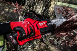 Аккумуляторная цепная садовая пила Milwaukee M12 FHS-602X FUEL 4933472212