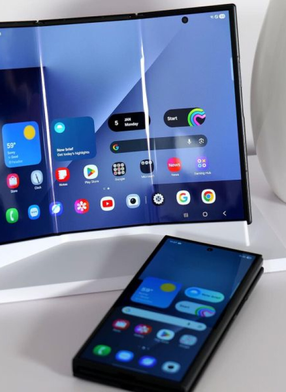 Новую «трикладушку» Samsung показали на патентных изображениях