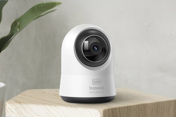 Видеокамера Baseus S0TV022132 Security P1 Pro 3K White (S0TV02) (разрешение: 2880x1620, поле зрения: 108°, ночное видение: ИК, подключение: Wi-Fi 2.4 ГГц, Bluetooth 5.2, двусторонний звук, питание: от батареи, защита: IP54)