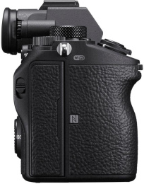 Фотоаппарат Sony Alpha ILCE-7M3 черный 24.2Mpix 3" 4K WiFi NP-FZ100 без объектива