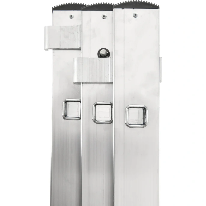 Трехсекционная лестница 11 ступеней Inforce 3x11 ЛП-03-11