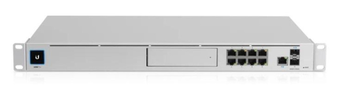 Контроллер Ubiquiti UniFi UDM-Pro, 9 LAN, белый