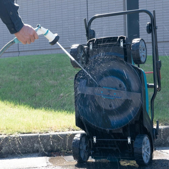 Газонокосилка аккумуляторная Makita LM003GZ,  38см, несамоходная,  без АКБ, без ЗУ