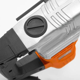 Перфоратор Daewoo DAH 1050 патрон:SDS-plus уд.:4.2Дж 1050Вт кейс в комплекте