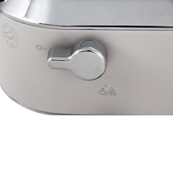 Кофеварка рожковая Delonghi EC685.W 1350Вт белый
