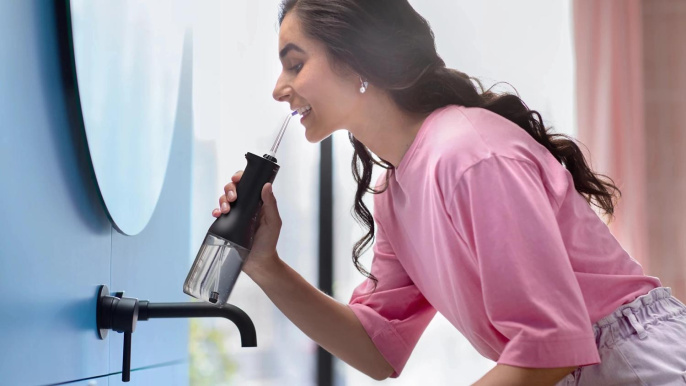 Ирригатор Philips Sonicare 3000 HX3826/33 портатив. импульсн. черный