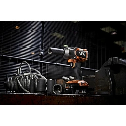 Ударный бесщеточный гайковерт AEG BSS18MTF12BL-0 4935479663