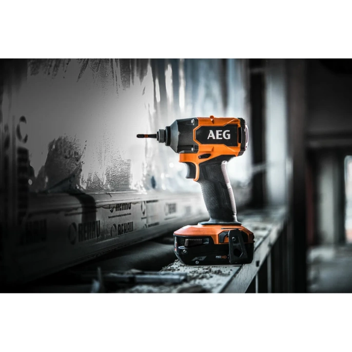 Импульсный винтоверт AEG BSS18C3B3-0 18В 4935478940