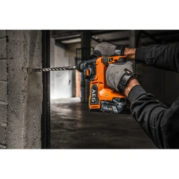 Аккумуляторный бесщеточный перфоратор AEG BBH18BL2-0 18В 4935480697