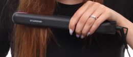 Выпрямитель для волос StarWind SHE5500,  черный и розовый