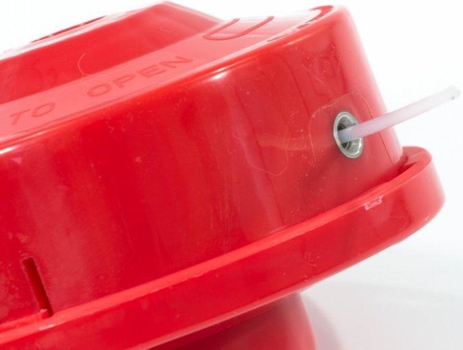 Катушка полуавтомат для садовых триммеров DENZEL 96302,  2.4мм, 3м