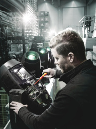 Отвертка Wera Kraftform Kompakt VDE 7 Universal 2 Tool Finder в компл.:7 предметов (WE-006601)