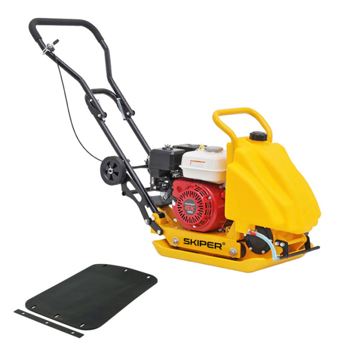 Виброплита SKIPER C90H-WMT Honda GX160, 5.5лс, пл54х42см, 15кН, 25м/мин, бак/вод, рез ковр, колёса SC90HWMT.00