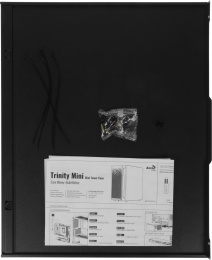 Корпус mATX Aerocool Trinity Mini-G-BK v2, Mini-Tower, без БП, черный [accs-pv32033.11]