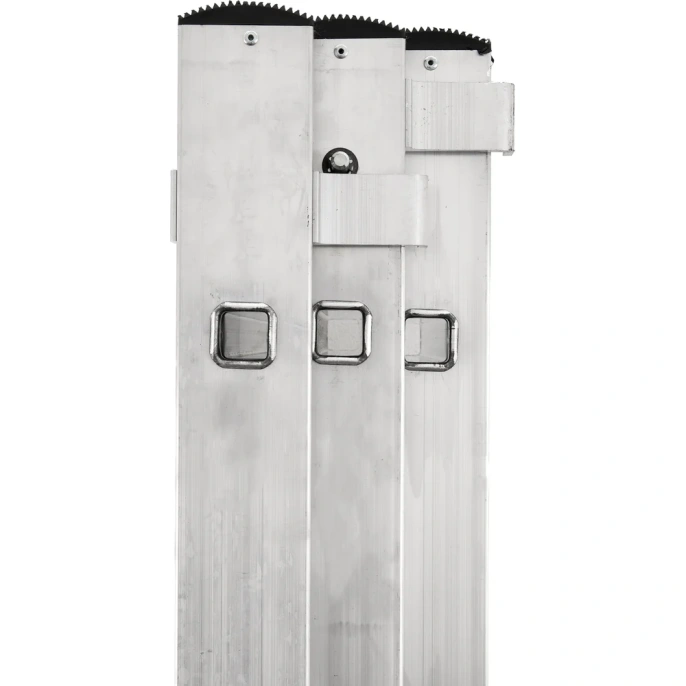 Трехсекционная лестница 12 ступеней Inforce 3x12 ЛП-03-12