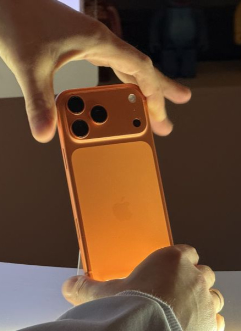 iPhone 17 презентовали в России за сутки до начала мировых продаж