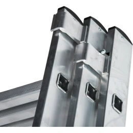 Трехсекционная лестница 8 ступеней Inforce 3x8 ЛП-03-08