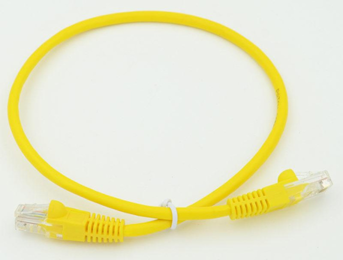 Патч-корд cat.5E stranded molded 0.5м желтый RJ-45 m -RJ-45 m LANMASTER